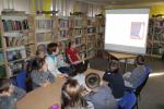 Uczniowie Szkoły Podstawowej w Godzięcinie  gośćmi  Biblioteki Miejskiej