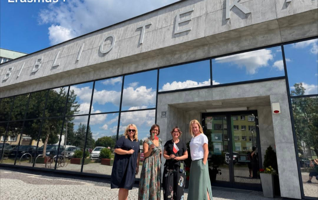 Zdjęcie do Wizyta bibliotekarek z Bragi